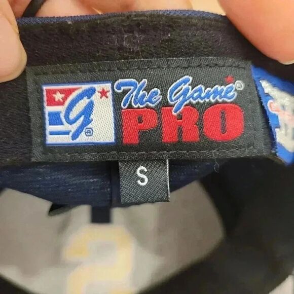 The Game Pro Gametek II Men's Navy w White S & Bird Patch Flex-Fit Baseball Cap - Picture 8 of 9